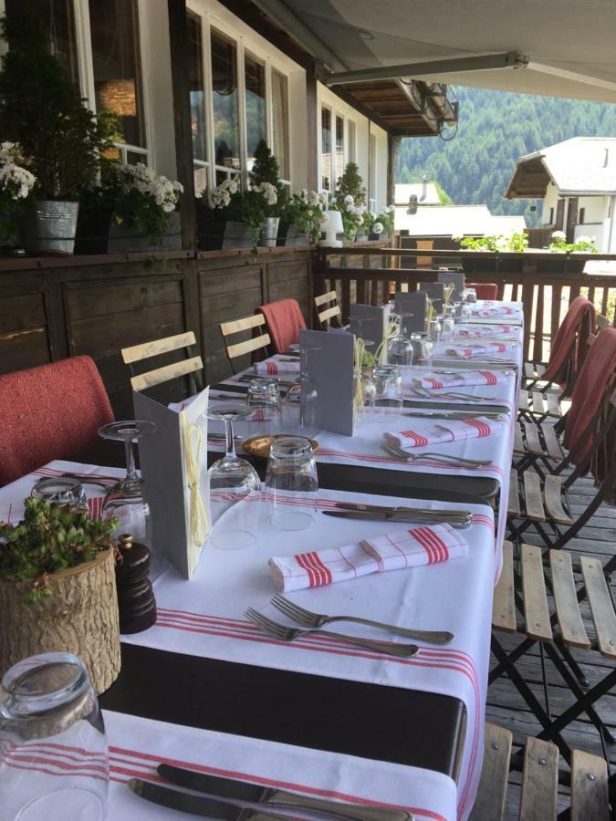 Hotel Le Grand Chalet Favre Saint-Luc Eksteriør billede
